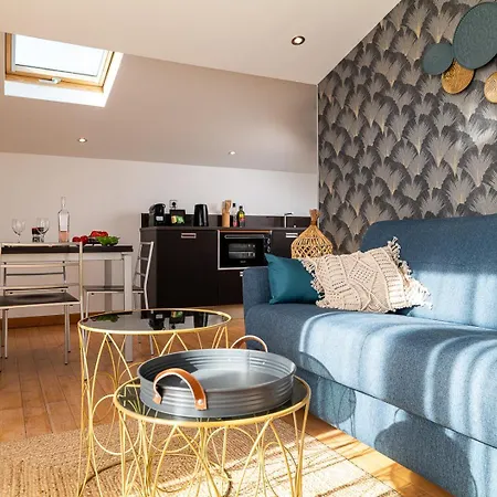 Dernier Etage Nest In Mandara - Vue Montagne, Antibes Cote D Azur Apartment
